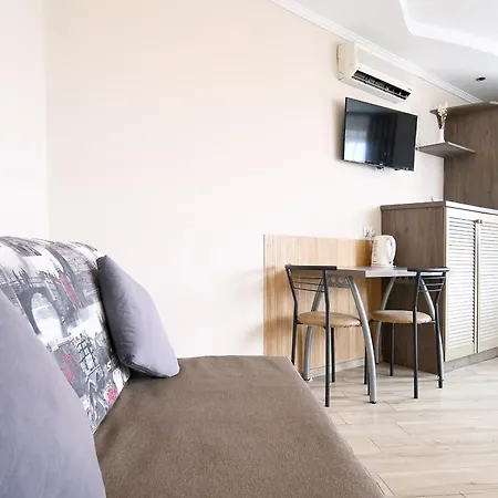 Svobodi 6-8 Apartment *
