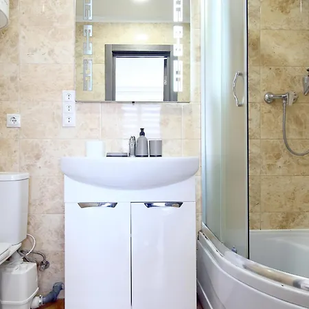 Apartment Svobodi 6-8 Lviv